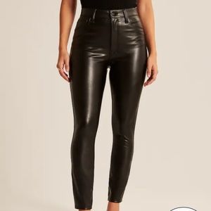 Abercrombie & Fitch Curve Love Vegan Leather Skinny Pants